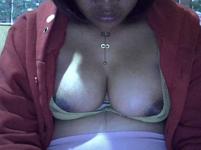 Josephinesexy live cam on BongaCams