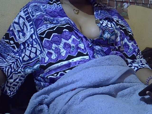 Josephinesexy live cam on BongaCams
