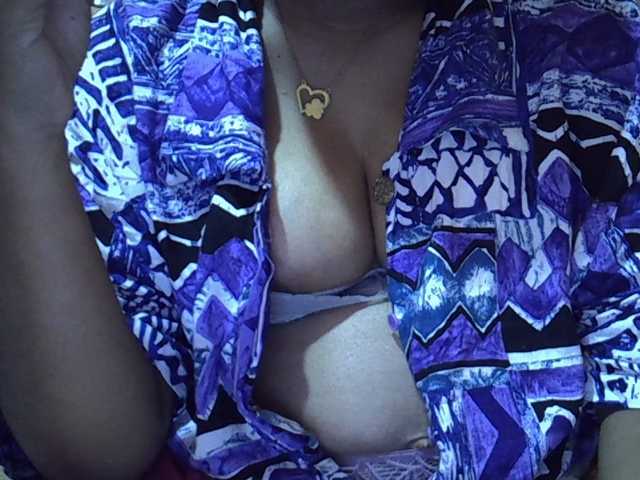 Josephinesexy live cam on BongaCams