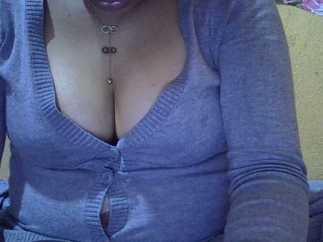 Josephinesexy live cam on BongaCams