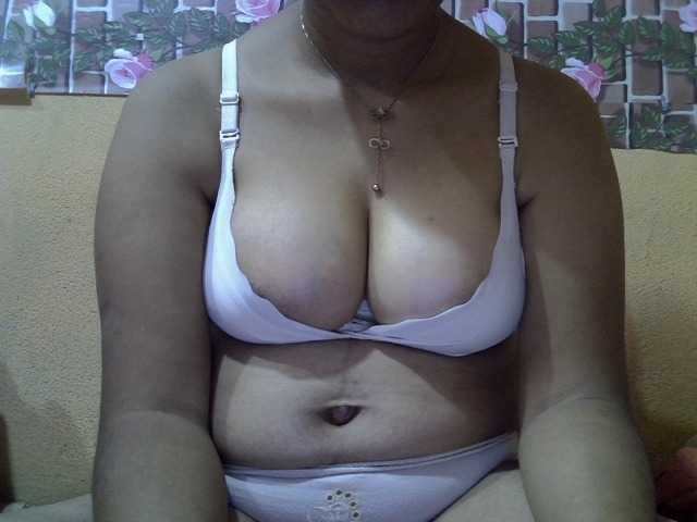 Josephinesexy live cam on BongaCams
