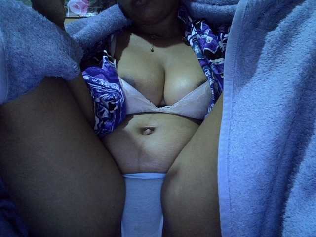 Josephinesexy live cam on BongaCams