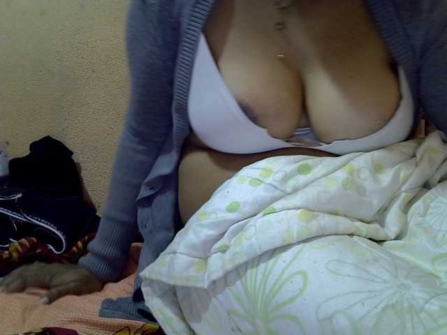 Josephinesexy live cam on BongaCams