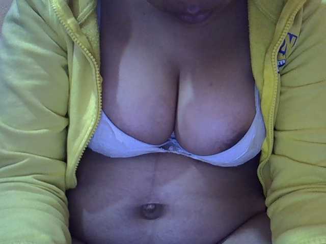 Josephinesexy live cam on BongaCams