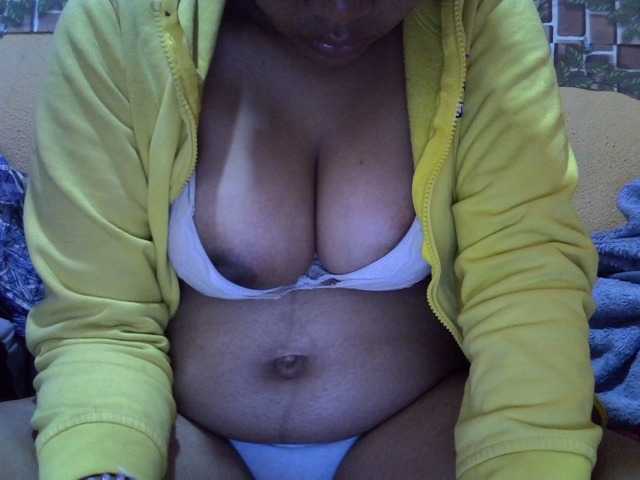 Josephinesexy live cam on BongaCams