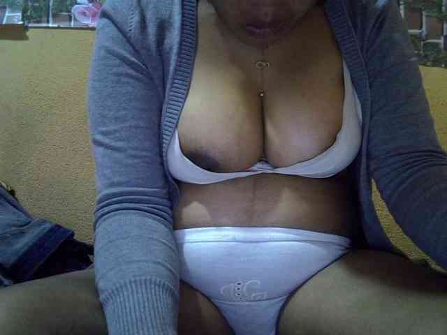 Model: Josephinesexy