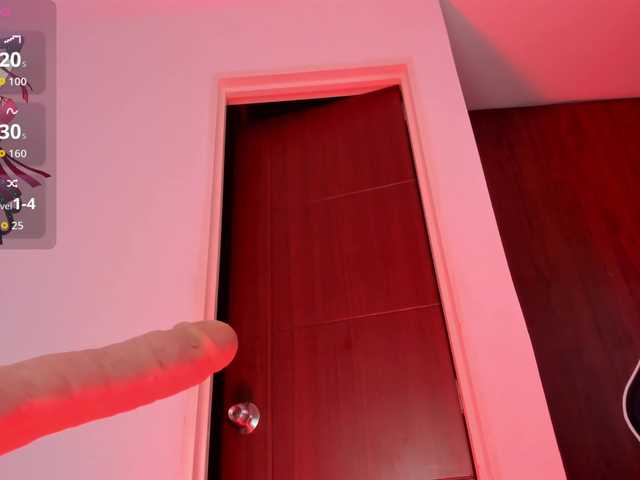 BrianaAnder21 live webcam show