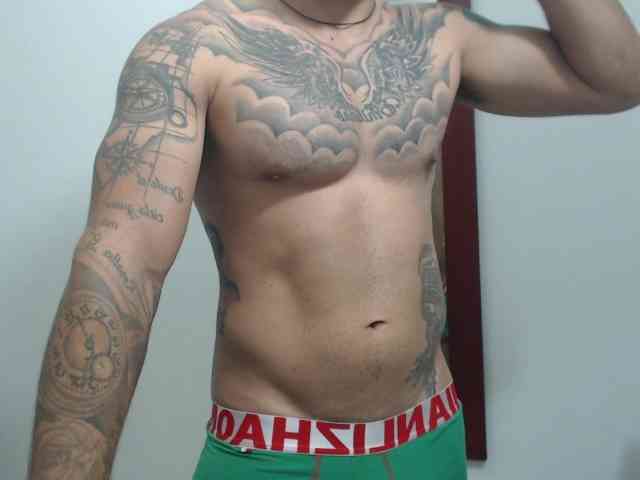 Xanderrt Sex Cam Show