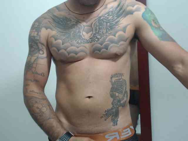 Xanderrt Sex Cam Show