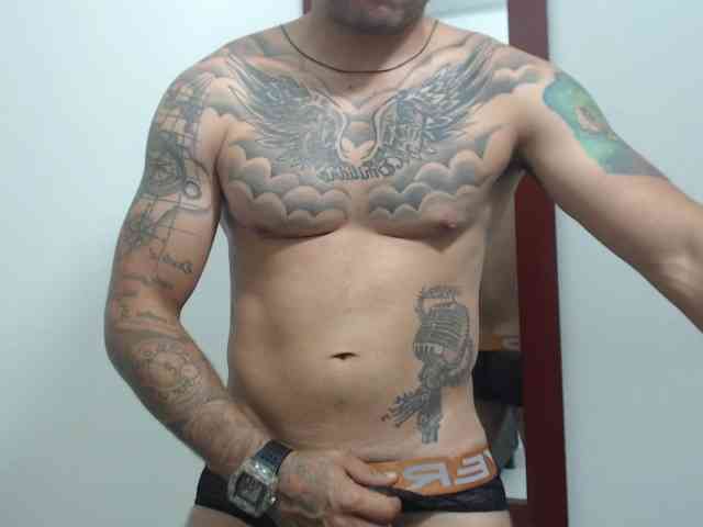 Xanderrt Sex Cam Show