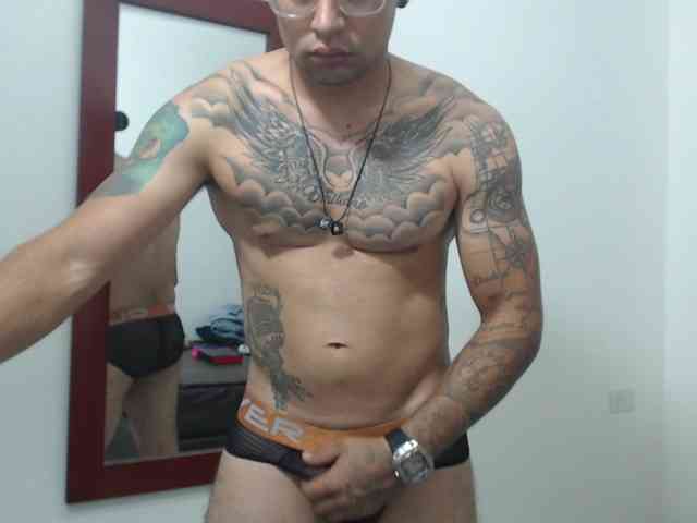 Xanderrt Sex Cam Show