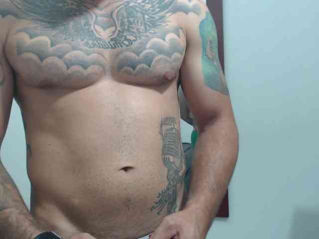Xanderrt Sex Cam Show