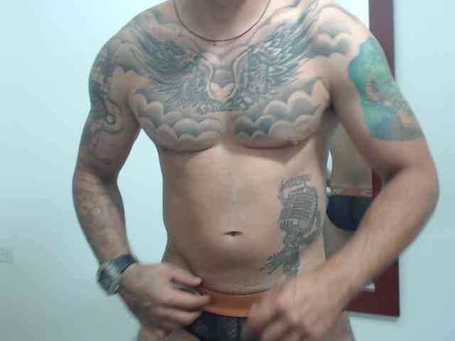 Xanderrt Sex Cam Show