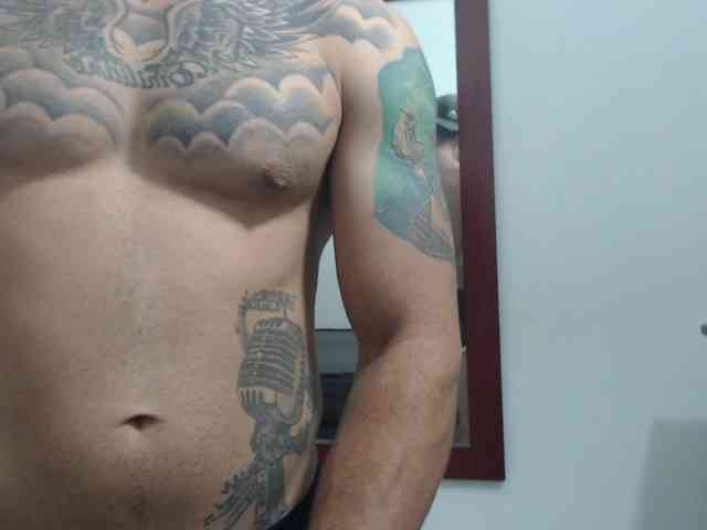 Xanderrt Sex Cam Show