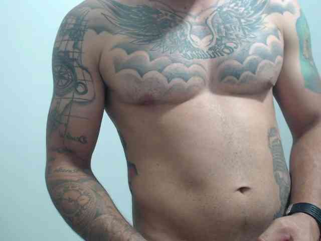 Xanderrt Sex Cam Show
