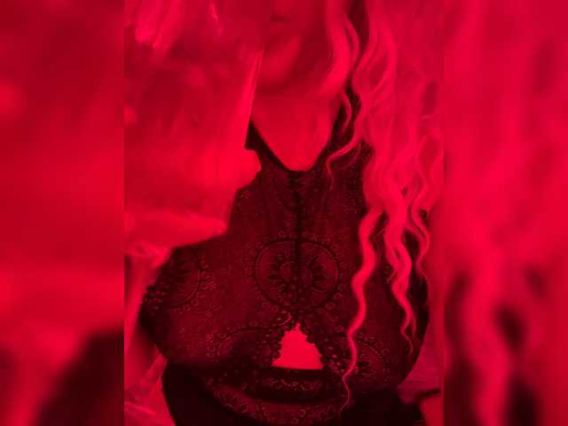 CarolinaHerrera live webcam show