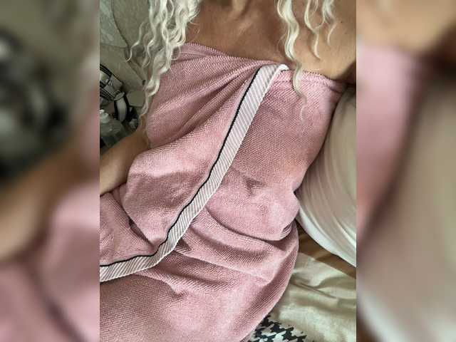 CarolinaHerrera live cam on BongaCams