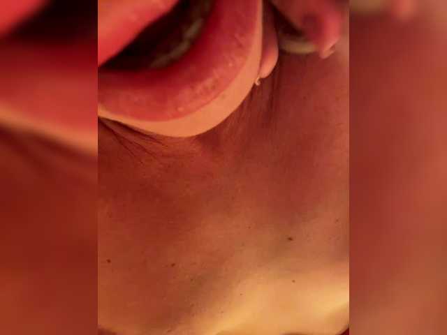 CarolinaHerrera live cam on BongaCams