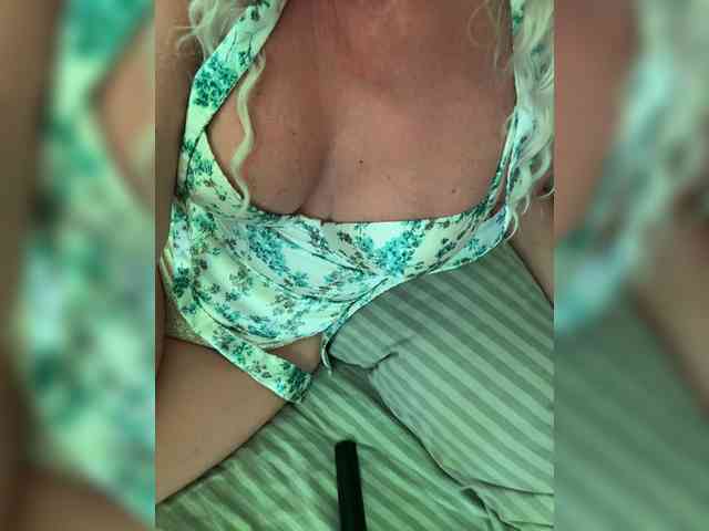 CarolinaHerrera webcam