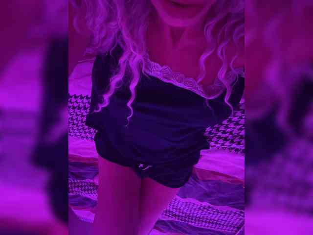CarolinaHerrera webcam