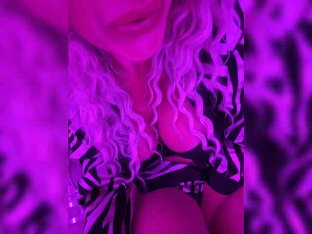 CarolinaHerrera webcam