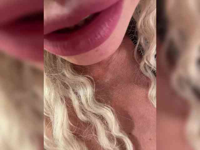 CarolinaHerrera Sex Cam Show