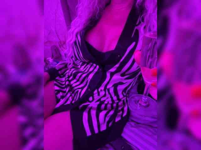 CarolinaHerrera webcam