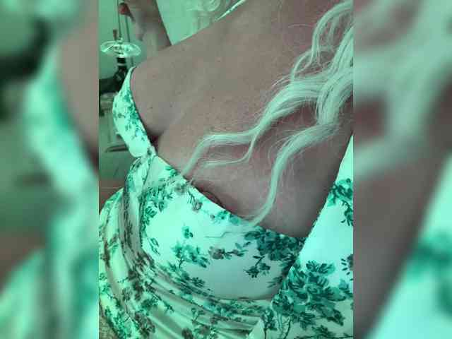 CarolinaHerrera webcam