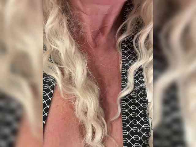 CarolinaHerrera webcam