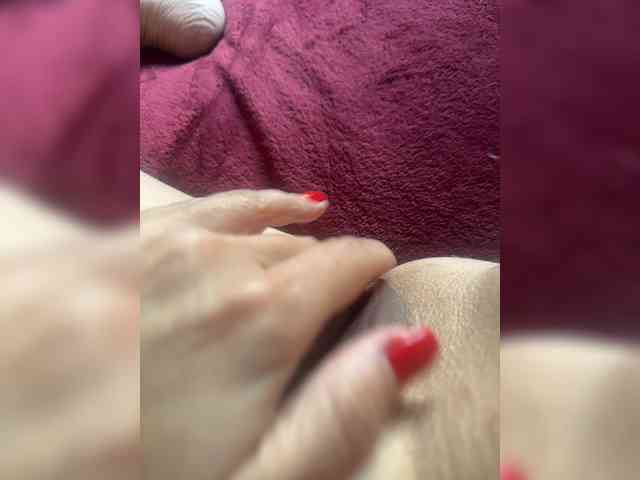 CarolinaHerrera Live Webcam on BongaCams