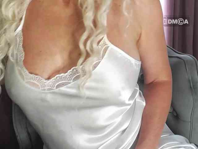 CarolinaHerrera webcam