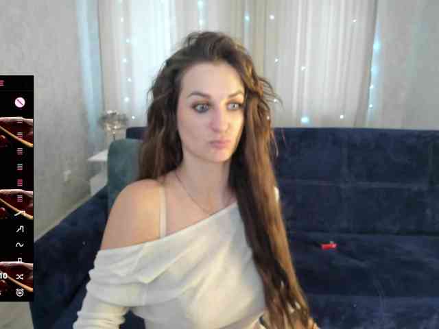 AdelinaGoddes webcam