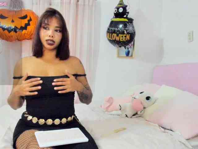 LucyMartelli LucyMartelli