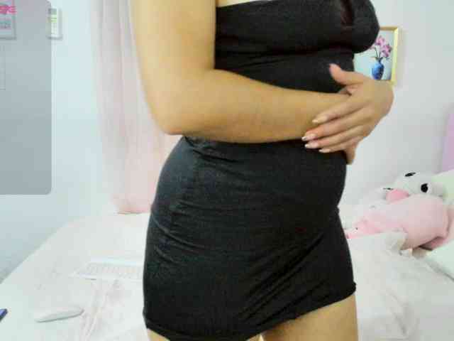 LucyMartelli webcam