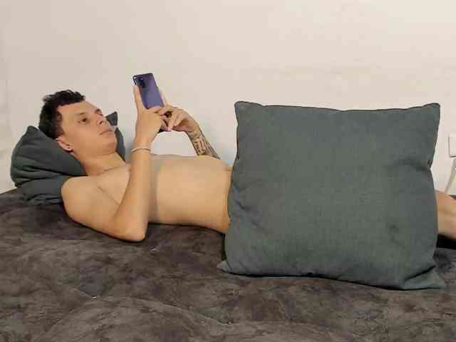 Diane-sixxx webcam