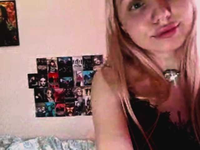 ThanhMetzel live cam on BongaCams