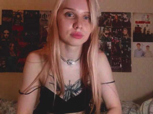 ThanhMetzel live cam on BongaCams