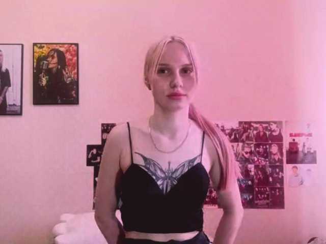 ThanhMetzel live cam on BongaCams