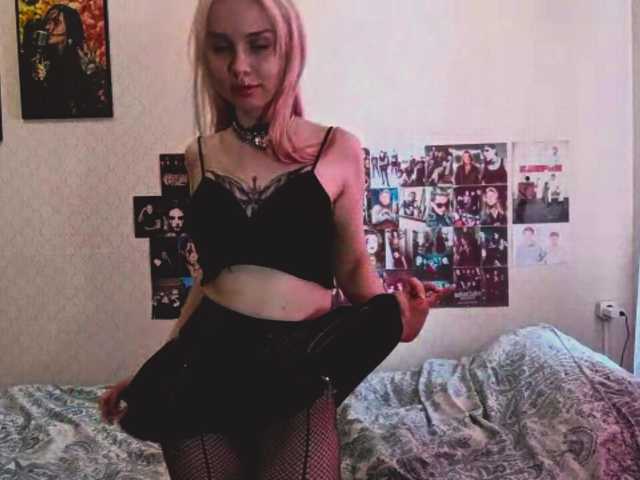 ThanhMetzel live cam on BongaCams