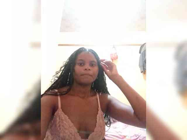 Mina-Aurora webcam