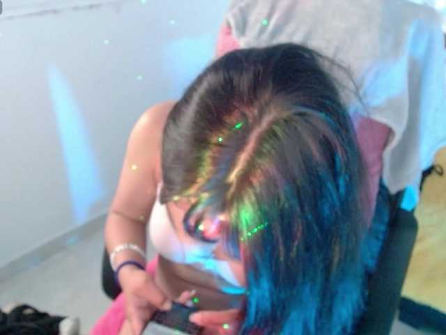 jenjenfunx live cam on BongaCams