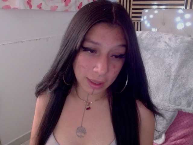 jenjenfunx live cam on BongaCams