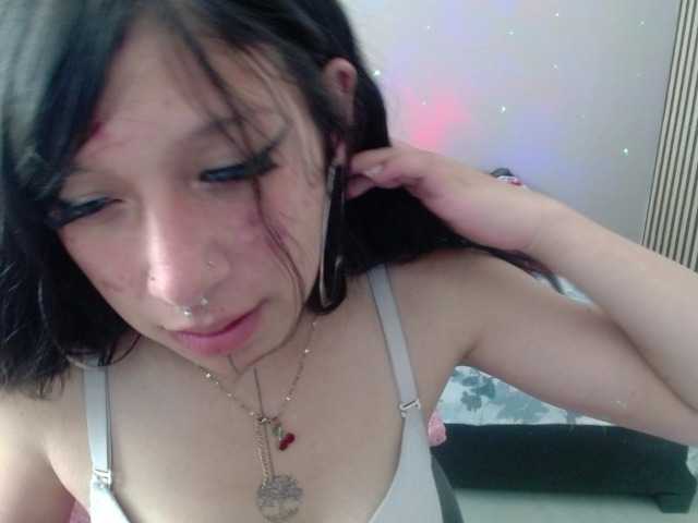 jenjenfunx live cam on BongaCams