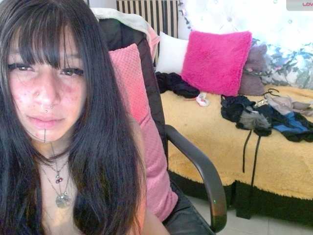 jenjenfunx live cam on BongaCams