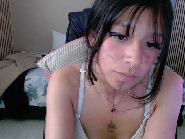 jenjenfunx live cam on BongaCams