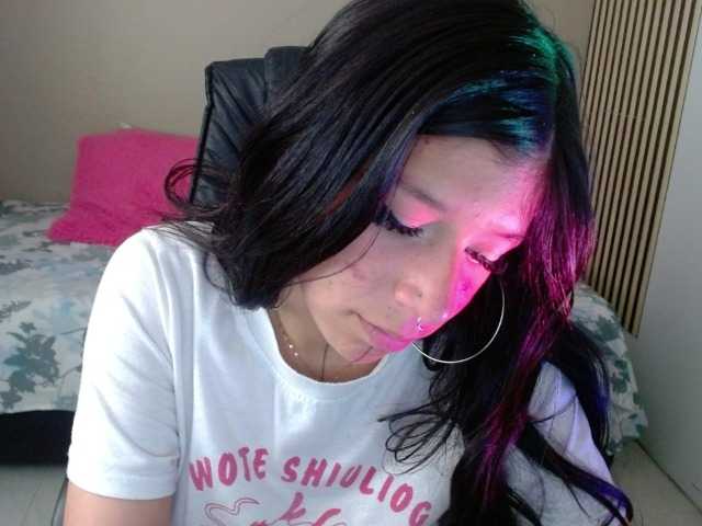 jenjenfunx live cam on BongaCams