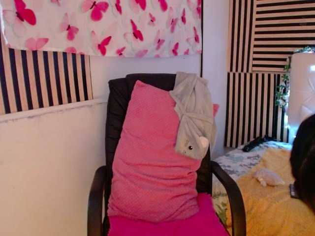 jenjenfunx live cam on BongaCams