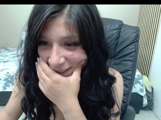 jenjenfunx live cam on BongaCams