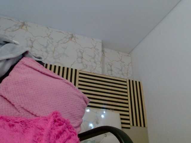 jenjenfunx live cam preview