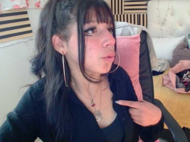 jenjenfunx live cam on BongaCams